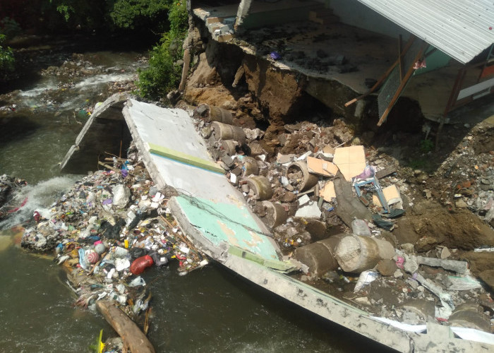 BBWSSO Siapkan Penanganan Darurat Talud Ambrol di Tegalrejo, Alat Berat Diturunkan Bertahap