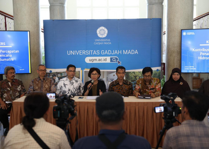 UGM Bentuk 7 Tim Khusus Tangani Bencana di Sumatra, Fokus Data hingga Pemulihan