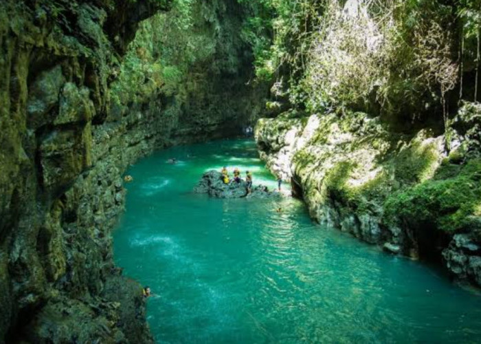 Wisata Terbaru 2024 Green Canyon Karawang, Indah Sekaligus Uniknya Pesona Estetik