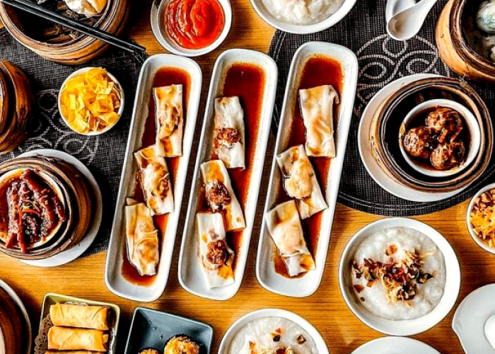 Spot Dimsum Paling Hits yang Wajib Anda Coba Sebagai Wisata Kuliner Malam Surabaya