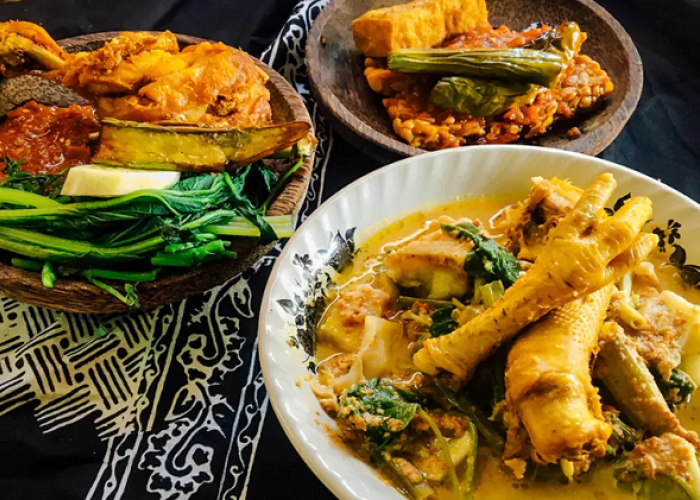 Wisata Kuliner Banyuwangi Mulai dari Rujak Soto dan Sego Cawuk Bikin Nagih