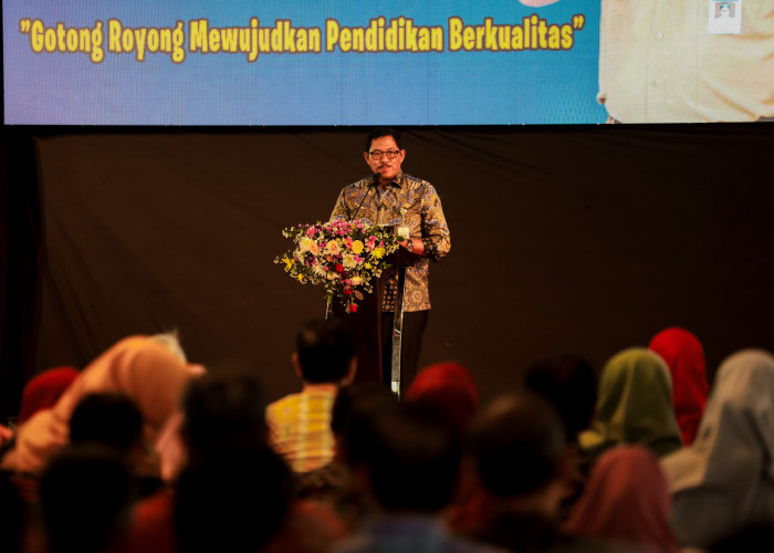Hadapi Bonus Demografi, Pj Gubernur Jateng Dorong Kepala Sekolah Ciptakan SDM Berkualitas 