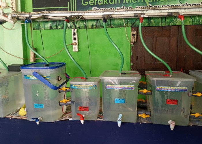 Sekolah Air Hujan Banyu Bening Ajarkan Warga Kelola Air Hujan Jadi Air Bersih