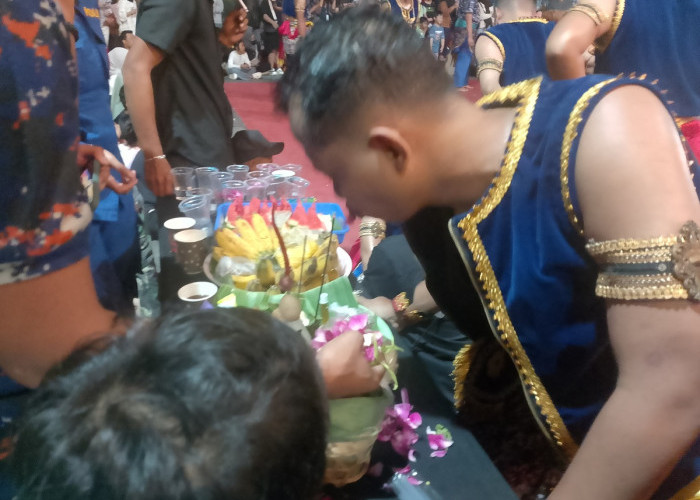 Atraksi Jathilan Kudho Tamtomo: Dari Babak Singkat hingga Variasi Makan Mawar