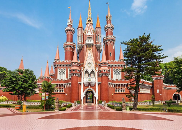 Menjelajahi Lebaran 2026 Lewat Kemeriahan Budaya di Taman Mini Indonesia Indah