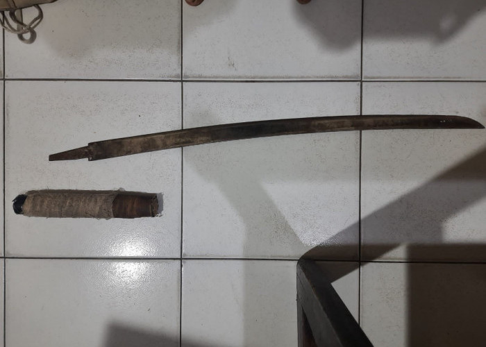Pria Mabuk di Yogyakarta Diamankan Karena Bawa Pedang, Sempat Mengejar Pembeli Angkringan