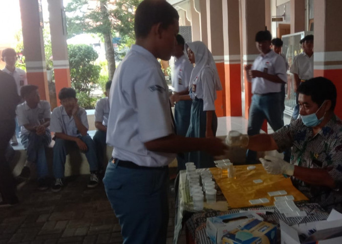 Wujudkan Sekolah Bersih Narkoba, BNNK Gelar Tes Urine Pelajar SMAN 5 Tegal