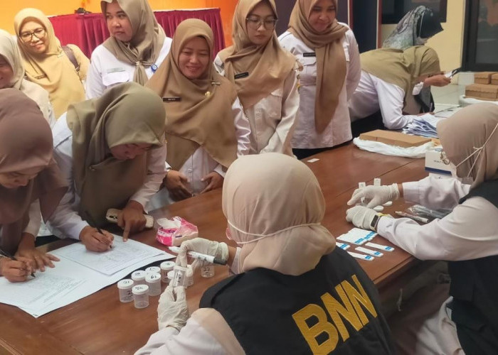 37 Guru BK SMP Negeri dan Swasta Wilayah Pantura Brebes Jalani Tes Urine Mendadak 