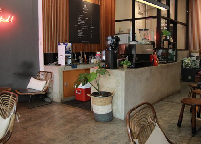 Rekomendasi Dirty Latte di Bandung Paling Enak, Sensasi Kopi Creamy yang Bikin Nagih!