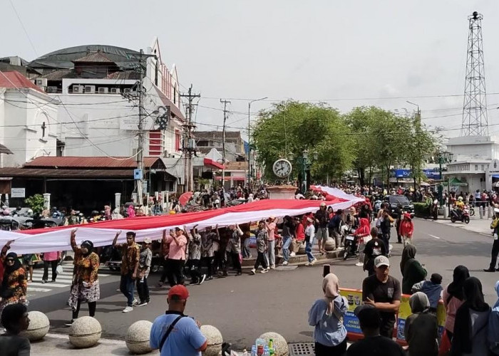 Ribuan Orang Meriahkan Kirab Merah Putih di Malioboro, Serukan 16 November sebagai Hari Toleransi Nasional