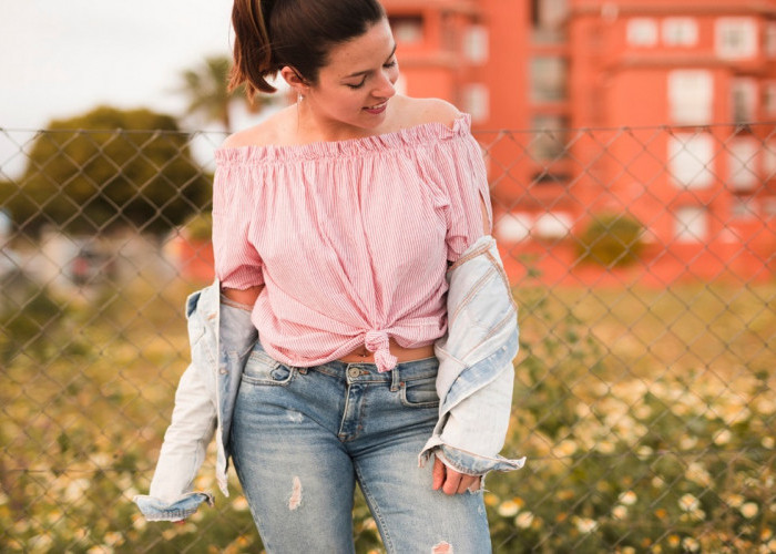 Eksplorasi Gaya Tak Terbatas, Simak 5 Pilihan Outfit Bawahan Wanita yang Populer di Tahun 2025