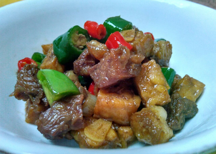 Wajib Dicoba, Oseng Lombok Kethok, Menu Lawas Olahan Daging Dari Keraton Yogyakarta
