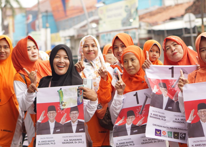 Kampanye Pamungkas, PKS Sapa Warga Kota Tegal Lewat Flashmob