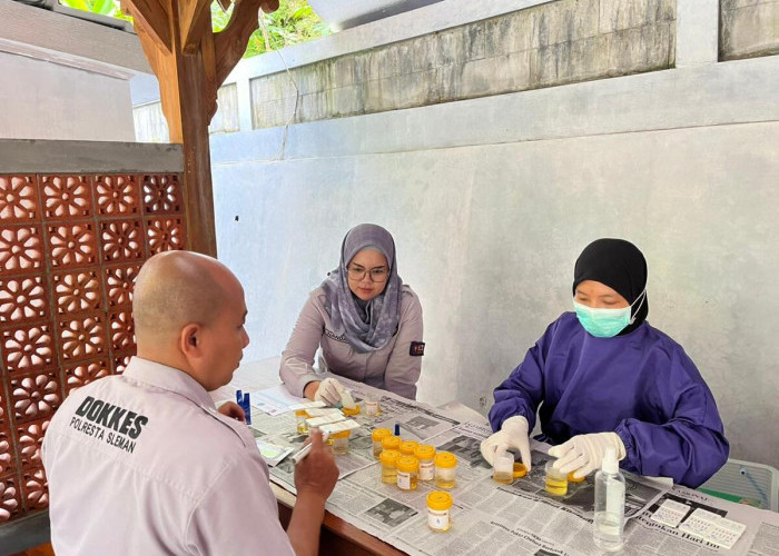 Jelang Nataru, 43 Sopir Jeep Merapi Sleman Jalani Tes Urine