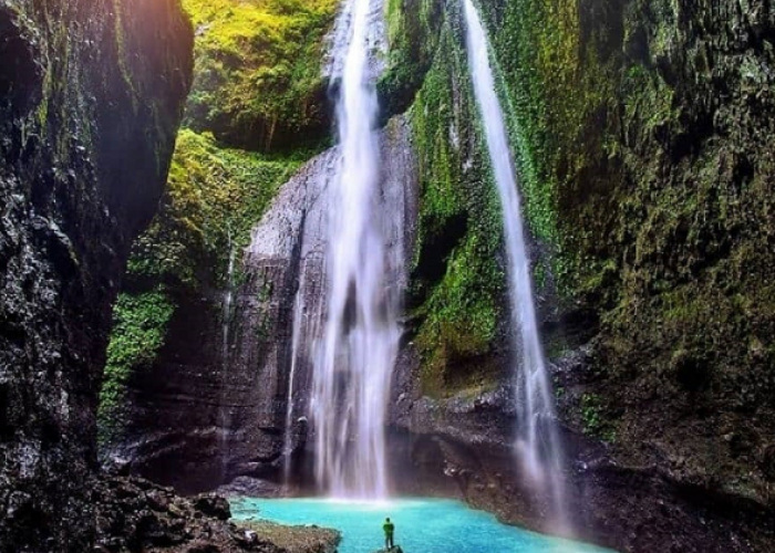 Menjelajah Air Terjun Tertinggi di Pulau Jawa Tersembunyi Madakaripura Probolinggo 