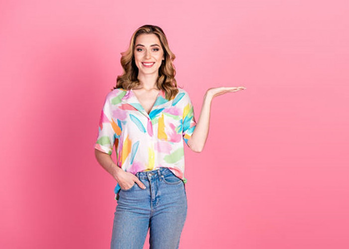 8 Inspirasi Motif Pakaian Kasual Wanita untuk Mix and Match Outfit Kekinian, Wajib Dicoba