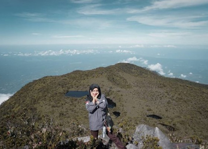 Wisata Terbaru 2024 Puncak Tertinggi di Sumbar : Gunung Talamau Sajikan 13 Telaga yang Indah