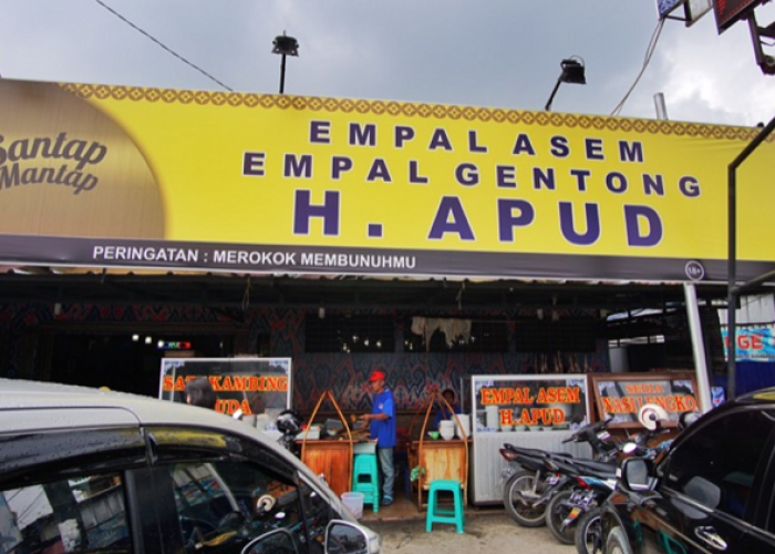 Menelusuri Jejak Sejarah dan Kelezatan Empal Gentong di Kota Cirebon, Cek Ulasan Selengkapnya Disini