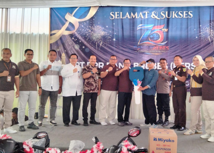 BUMDES Krakahan Raih Hadiah Utama Daihatsu Sigra, Saat Pengundian Gebyar Tabungan HUT BPR Bank Brebes ke-75