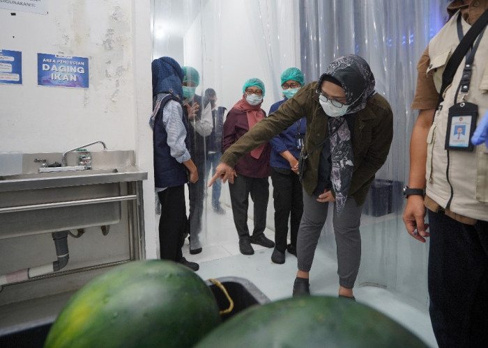 Sidak Dini Hari ke Dapur MBG Jogja, Sekda DIY Temukan Catatan Penting soal SOP