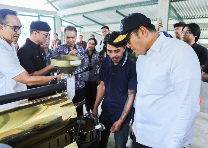 Wamentan Sudaryono ; Petani Bali Harus Jaga Kualitas, Agar Kopi Lokal Kuasai Pasar Global