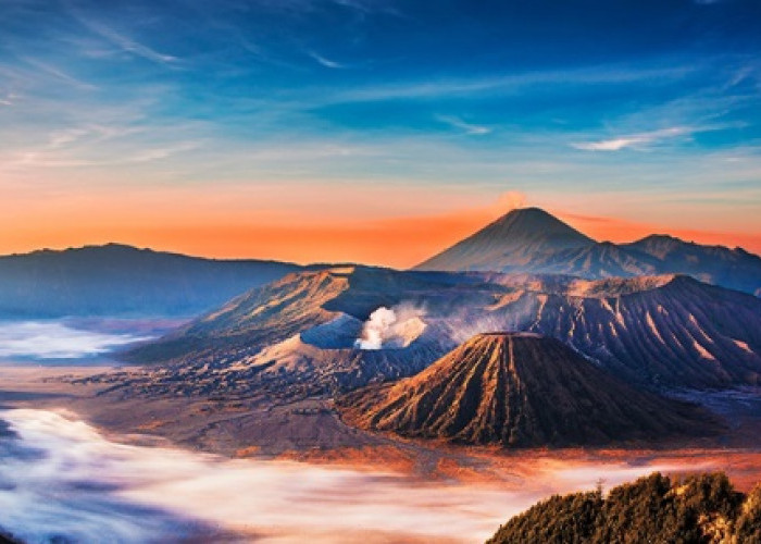 10 Pesona Gunung Unik di Indonesia; No 10 Bikin Kamu Takjub!