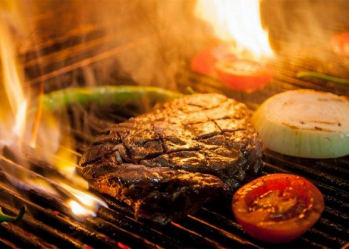 Menjelajah Wisata Kuliner Malam di Solo Hits di Sepanjang Jalan Ir Juanda Jebres