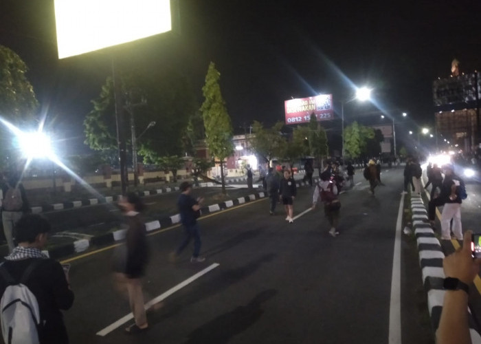 Aksi Massa di Mapolda DIY Berujung Ricuh, LBH Yogyakarta Buka Suara Soal Pamflet Demo