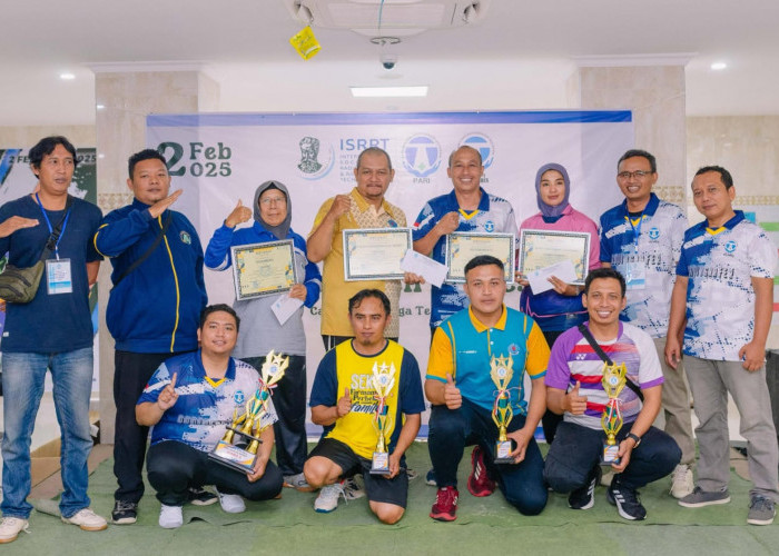 Tim RSUD Brebes Juara 1 Turnamen Tenis Meja Pekan Olahraga Perhimpunan Radiografer Indonesia Brebes 2025