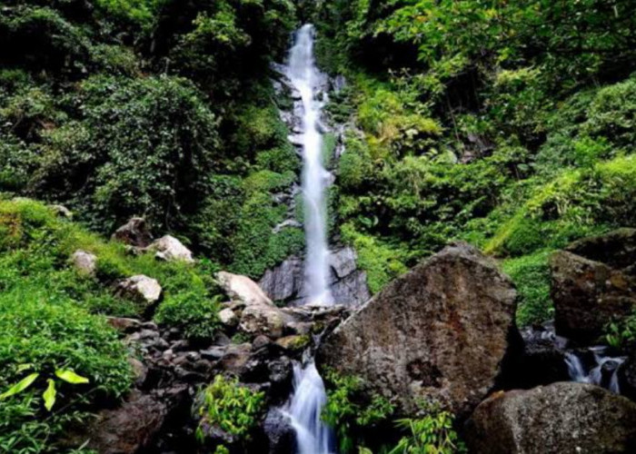 Wisata Terbaru 2024 Air Terjun Semirang: Daya Tarik, Tiket Masuk, Fasilitas dan Lokasi Lengkap