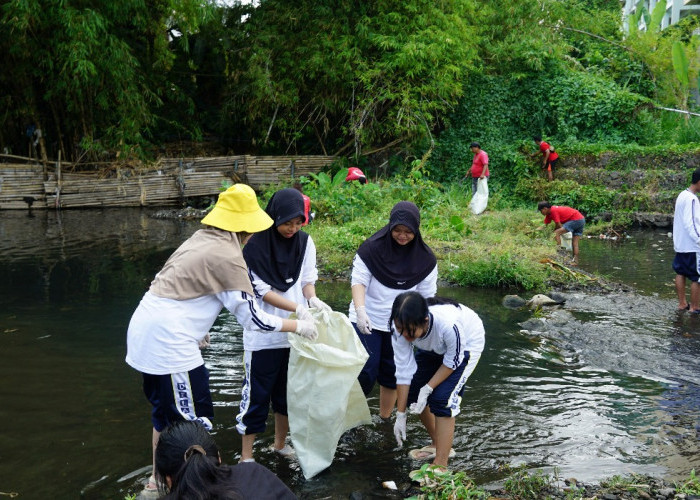 Masih Ada Warga Buang Sampah ke Sungai, Wali Kota Hasto Tegaskan Penindakan Tipiring