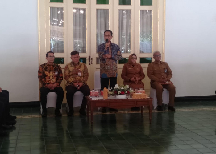 Salurkan Living Cost untuk Mahasiswa Sumatra, Sri Sultan: Jangan Sampai Putus Kuliah di Jogja