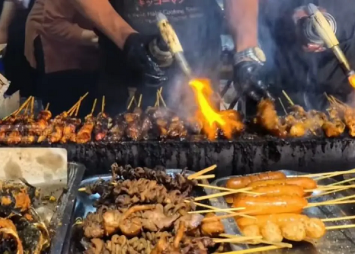 Eksplorasi Sate Koyor Pasar Ngasem hingga Street Food Legendaris Pasar Beringharjo