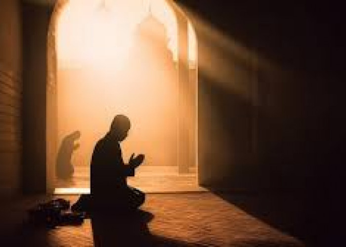 Kamu Harus Tahu! Ini Dia 7 Waktu Mustajab Untuk Berdoa di bulan Ramadhan 