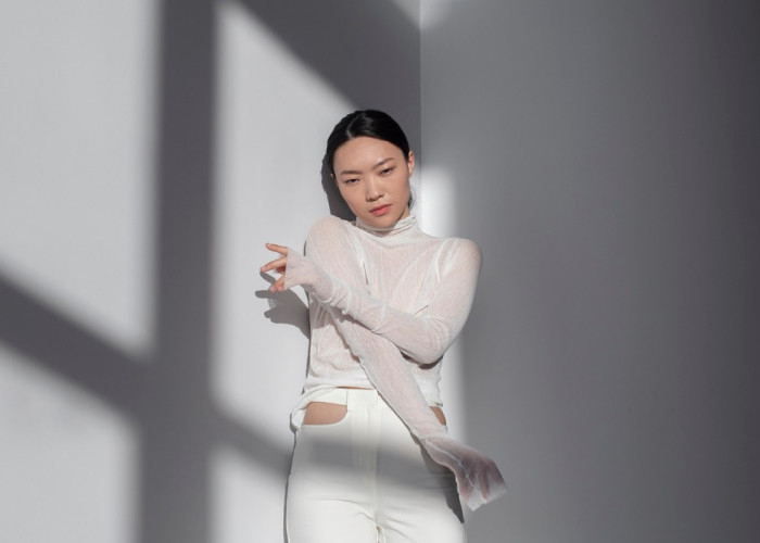 Sentuhan Feminin Lembut, Inilah 5 Ide Kombinasi Soft Outfit Wanita Agar Tampilan Makin Stylish