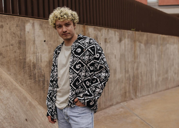 Tips Penting Tampil dan Memilih Outfit Boho Style untuk Pria, Simak Lengkapnya Disini