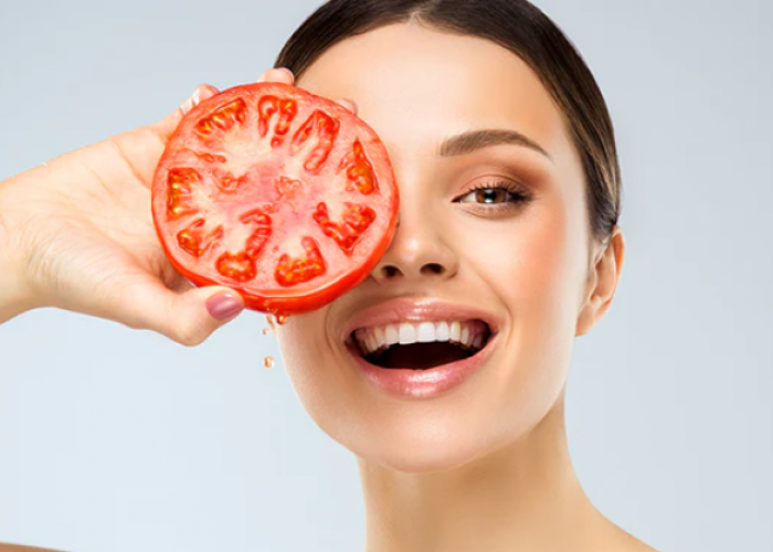 8 Manfaat Mengoleskan Tomat Pada Wajah Setiap Hari, Cara Memutihkan Kulit Cepat dan Hemat, Cek Disini!