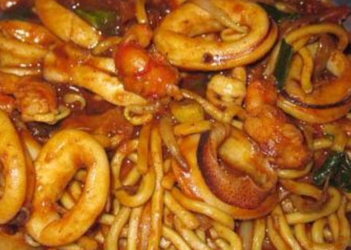 Mie Aceh Bandung Paling Enak dan Otentik, Rempah yang Bikin Ketagihan!