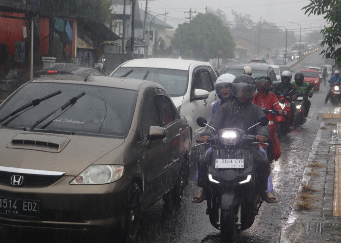 Dampak Siklon Narelle, Hujan Intensitas Tinggi Ancam Seluruh Wilayah DIY