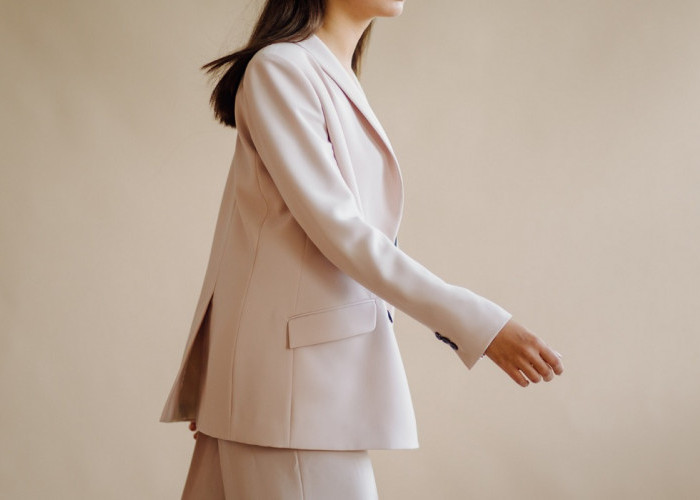 Modern dan Minimalis, Inilah 5 Ide Paduan Clean Outfit yang Bisa Jadi Referensi Gaya Busana Terbaikmu