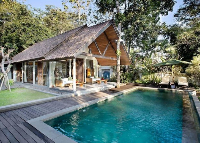 7 Hotel dengan Kolam Renang Terbaik di Yogyakarta, Menikmati Liburan dengan Nyaman!