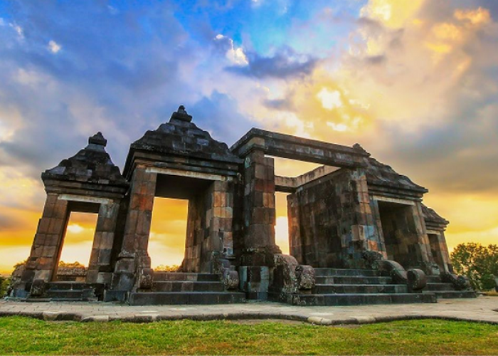 Destinasi Wisata Edukatif dan Budaya Berikut Tempat Bersejarah Paling Ikonik di Jogja