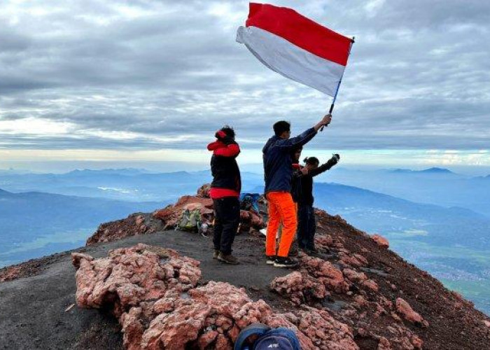 Wisata Terbaru 2024 Gunung Kerinci: Sensasi Hiking Dengan Jalur Pendakian Serta Jarak Tempuhnya, Cek Disini