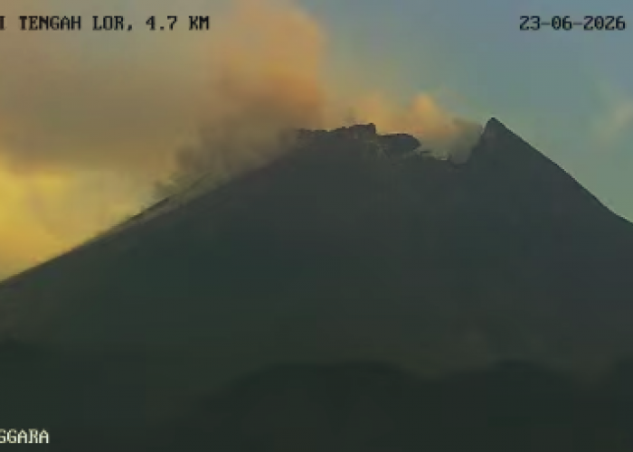 Status Siaga, Gunung Merapi Luncurkan Awan Panas Guguran Selasa Pagi Selama 3 Menit 
