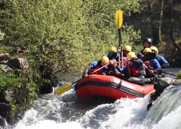 Rekomendasi Destinasi Arung Jeram dan Tubing Terbaik di Sekitar Semarang, Simak Referensi Selengkapnya Berikut