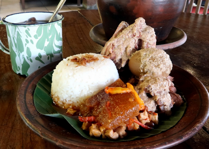 Mahakarya Kuliner Legendaris yang Jadi Destinasi Ikonik di Jogja, Berikut Informasi Selengkapnya Cek Disini