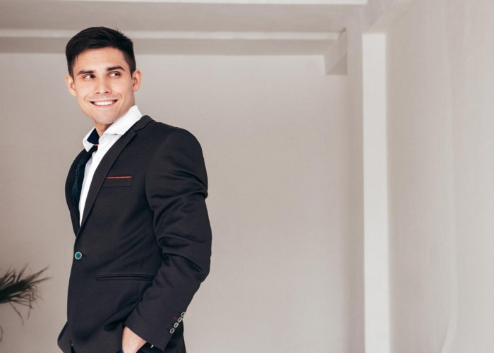 5 Inspirasi Styling Office Look Outfit Pria Kece dan Juga Modis, Intip Daftar Lengkapnya Disini