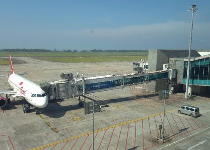Penerbangan Jogja-Jakarta Terdampak Abu Vulkanik, YIA Catat 9 Pembatalan