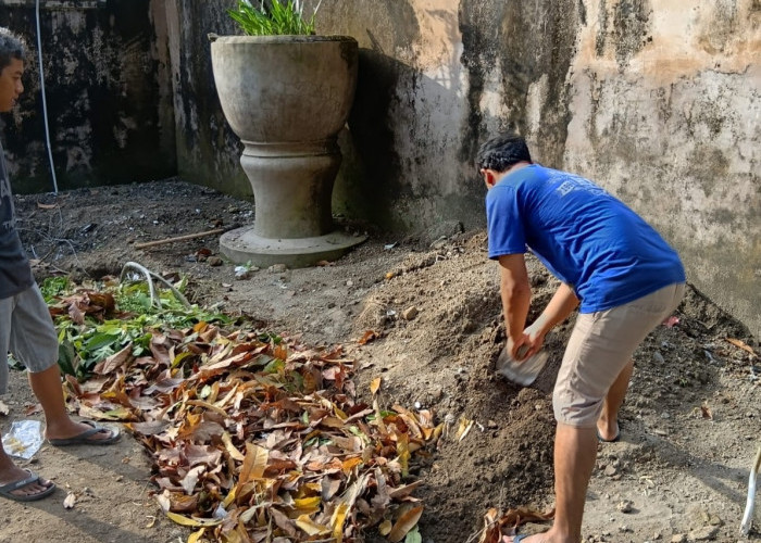 Keraton Yogyakarta Latih Abdi Dalem Kelola Sampah, Angkat Filosofi Hamemayu Hayuning Bawono di Hari Bumi