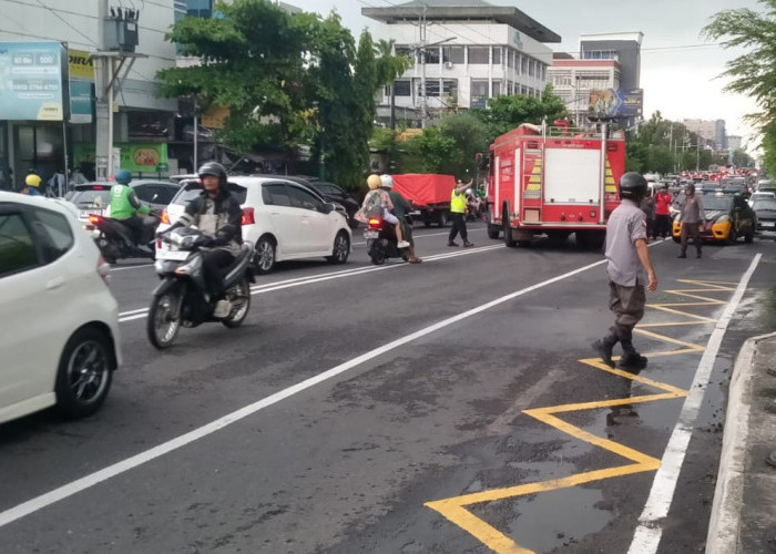 Kebakaran di Kolong Jembatan Gondolayu Jogja, Diduga Akibat Puntung Rokok